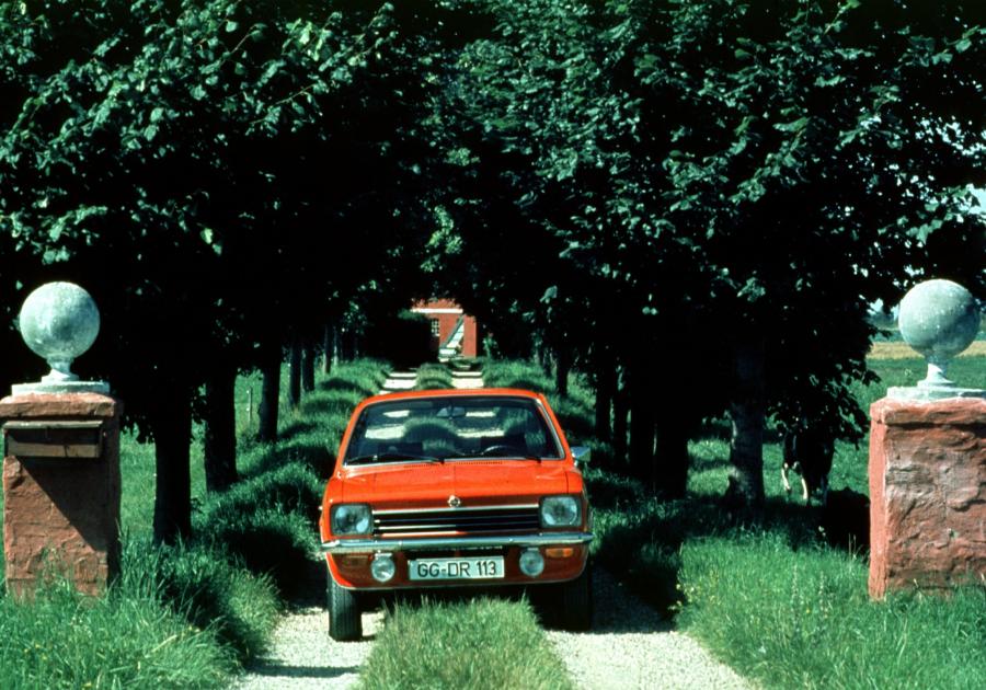  Opel Kadett 4-Door Sedan 1973 года  (фото 8 из 8)